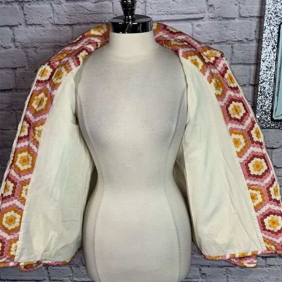 Show Me Your Mumu BOHO Powder Puffed Honeycomb Daisy Bomber Jacket - Picture 12 of 14